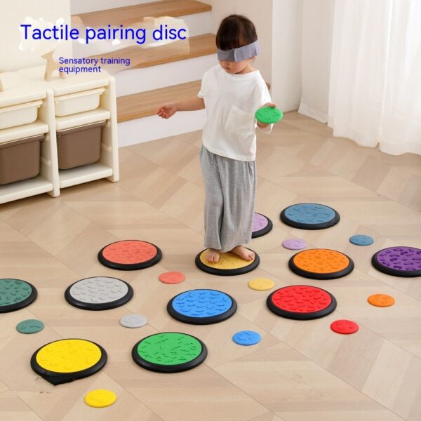 Sensory Tactile Disc Matching Toys Kindergarten Sensory Training Equipment Wood Surf Balance